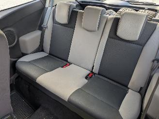 Renault Clio III 1.2 16V NV676 picture 11