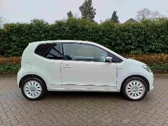 Volkswagen Up! 1.0 high up! WHITE ! 55kw picture 15