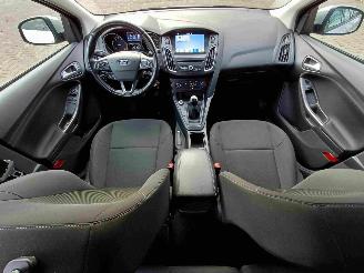 Ford Focus Wagon 1.0 Trend picture 6