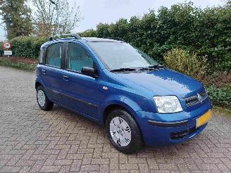 Unfallwagen Fiat Panda 1.2 Emotion airco en panoramadak 2004/6