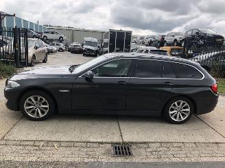 Coche accidentado BMW 5-serie 520i Touring Aut High Executive 2012/1