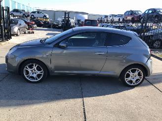 Damaged car Alfa Romeo MiTo 13jtd E5, Leer, Navi 2011/10