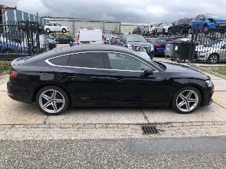 Damaged car Audi A5 SB 35TDI Hybrid Diesel 120kW DSG 2019/11