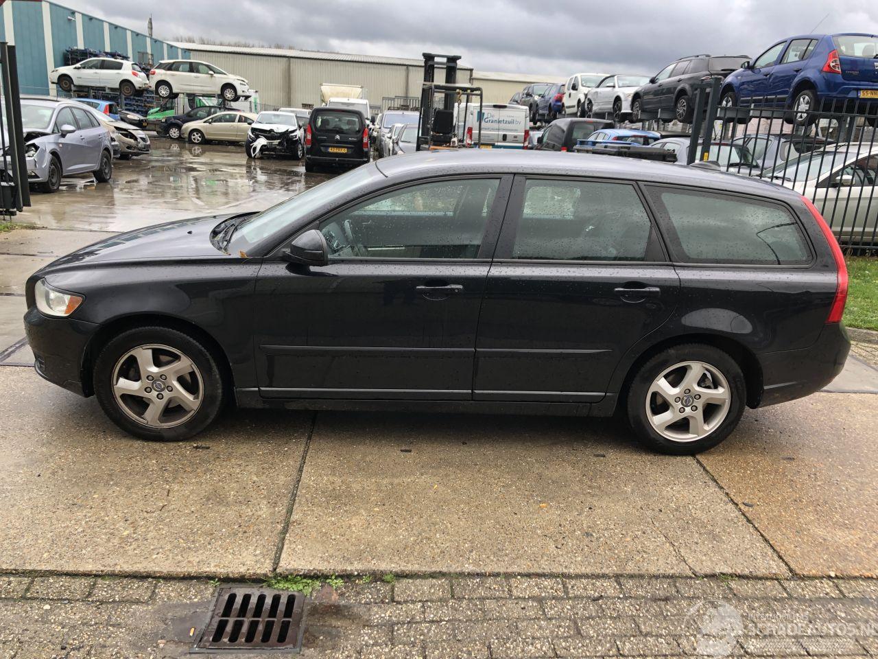 Volvo V-50 2.0i 107kW E5