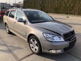 Skoda Octavia 12tsi 77kW E5 DSG Combi picture 3