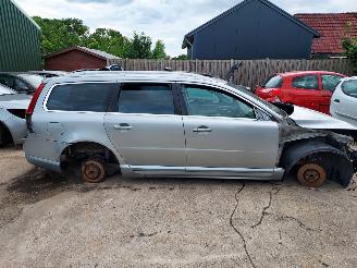 Auto da rottamare Volvo V-70  2008/4