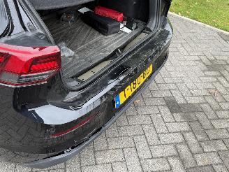 Volkswagen Golf 1.5 TSI Life Business picture 5