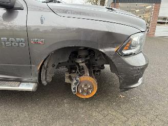 Dodge Ram Pick Up 1500 sport 5.7 V8 / 4x4 / Panorama picture 8