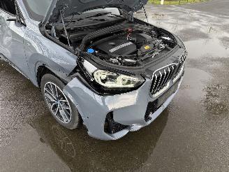 BMW X1 1.5 XDRIVE30E 4WD AUT Plug in picture 6