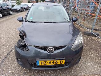 Damaged car Mazda 2 1.3HP S-VT 2007/10