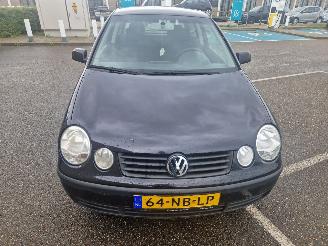 Vaurioauto  passenger cars Volkswagen Polo 1.4 16V 2003/7