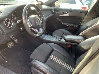 Mercedes Cla-klasse 200 cdi amg line picture 11