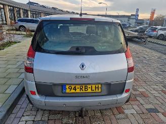 Renault Scenic 2.0 16v privilege luxe AUTOMAAT picture 4