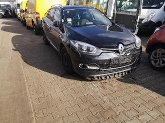 Vrakbiler auto Renault Mégane Megane III Grandtour (KZ), Combi 5-drs, 2008 / 2016 1.2 16V TCE 130 2014