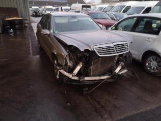Vrakbiler auto Mercedes E-klasse E (W211), Sedan, 2002 / 2008 3.2 E-320 V6 18V 2003/7