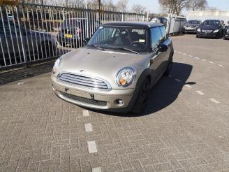 Coche siniestrado Mini Mini Mini (R56), Hatchback, 2006 / 2013 1.4 16V One 2007/5