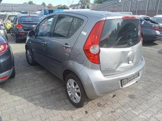 Vrakbiler auto Opel Agila Agila (B), MPV, 2008 / 2014 1.2 16V 2012