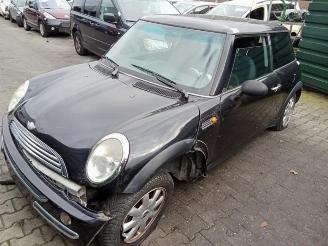 Auto da rottamare Mini One Mini One/Cooper (R50), Hatchback, 2001 / 2007 1.6 16V One 2003