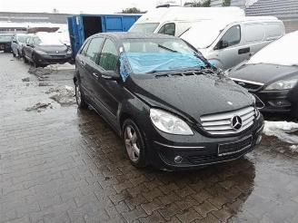 Auto da rottamare Mercedes B-klasse B (W245), Hatchback, 2005 / 2011 2.0 B-180 CDI 16V 2008