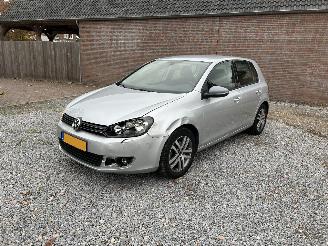 Damaged car Volkswagen Golf  2009/1
