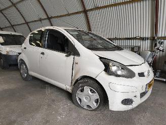 Coche siniestrado Toyota Aygo 1.0-12V Now 2012/1