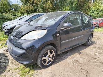 Auto da rottamare Peugeot 107 1.0 XR 2008/9