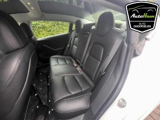 Tesla Model 3 Model 3, Sedan, 2017 Long Range AWD 75 kWh picture 14