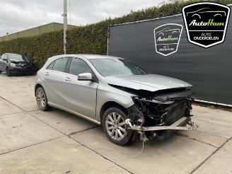 Mercedes A-klasse A (W176), Hatchback, 2012 / 2018 1.6 A-180 16V picture 2