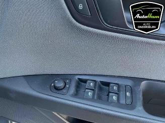 Seat Leon Leon (5FB), Hatchback 5-drs, 2012 / 2020 1.0 TSI 12V picture 12