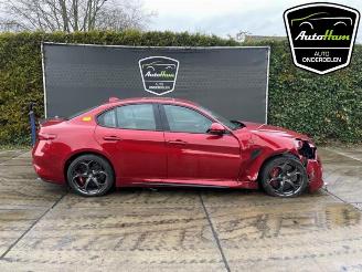 Auto da rottamare Alfa Romeo Giulia Giulia (952), Sedan, 2015 2.9 Bi-Turbo V6 24V Quadrifoglio Verde 2017/2
