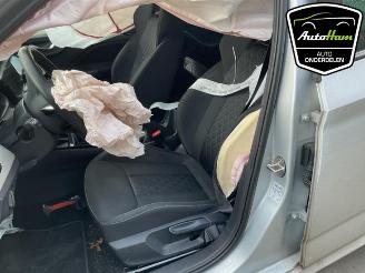 Skoda Kamiq Kamiq, SUV, 2019 1.0 TSI 12V picture 11