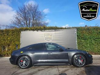 rozbiórka samochody osobowe Porsche Taycan Taycan (Y1A), Sedan, 2019 4S 2021/9