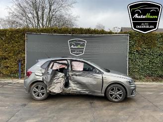Coche siniestrado Volkswagen Polo Polo VI (AW1), Hatchback 5-drs, 2017 1.0 TSI 12V 2021/4