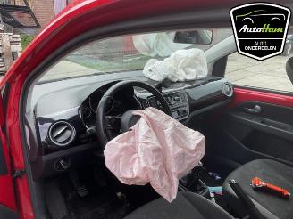 Volkswagen Up! Up! (121), Hatchback, 2011 1.0 12V 75 picture 19