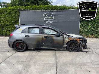 Coche siniestrado Mercedes A-klasse A-Klasse AMG (177.0), Hatchback, 2018 / 2025 2.0 A-45 S AMG Turbo 16V 4Matic+ 2021/12
