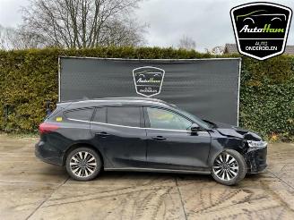demontáž osobní automobily Ford Focus Focus 4 Wagon, Combi, 2018 1.0 EcoBoost 12V Hybrid 155 2023/9