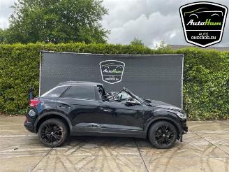 demontáž osobní automobily Volkswagen T-Roc T-Roc I, SUV, 2017 1.5 TSI 16V 2024/6