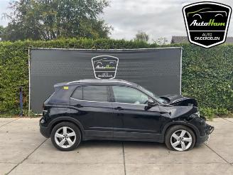 Vrakbiler auto Volkswagen T-Cross T-Cross, SUV, 2018 1.0 TSI 110 12V 2023