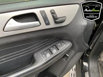 Mercedes ML ML III (166), SUV, 2011 / 2015 3.0 ML-350 BlueTEC V6 24V 4-Matic picture 14