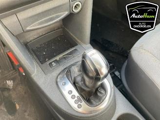 Volkswagen Caddy Caddy III (2KA,2KH,2CA,2CH), Van, 2004 / 2015 1.6 TDI 16V picture 18