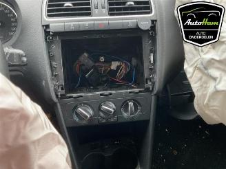 Volkswagen Polo Polo V (6R), Hatchback, 2009 / 2017 1.2 TDI 12V BlueMotion picture 14