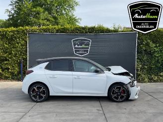 Coche siniestrado Opel Corsa Corsa F (UB/UH/UP), Hatchback 5-drs, 2019 1.2 12V 130 2020
