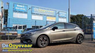 Coche siniestrado Opel Astra Astra K, Hatchback 5-drs, 2015 / 2022 1.2 Turbo 12V 2020/7