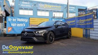 Coche siniestrado Mercedes Cla-klasse CLA Shooting Brake (118.6), Combi, 2019 2.0 CLA-250 Turbo 16V 2020/7