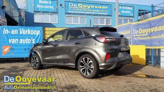 Coche siniestrado Ford Puma Puma, SUV, 2019 1.0 Ti-VCT EcoBoost mHEV 12V 2020/10