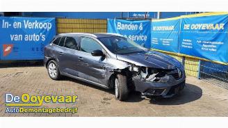 Auto da rottamare Renault Mégane Megane IV Estate (RFBK), Combi 5-drs, 2016 1.3 TCE 140 16V 2018/8