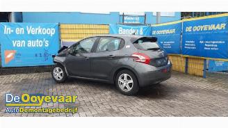 Sloopauto Peugeot 208 208 I (CA/CC/CK/CL), Hatchback, 2012 / 2019 1.2 Vti 12V PureTech 82 2012/9