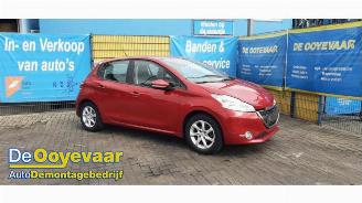 Salvage car Peugeot 208 208 I (CA/CC/CK/CL), Hatchback, 2012 / 2019 1.2 Vti 12V PureTech 82 2014/2