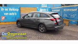 Hyundai I-30 i30 Wagon (PDEF5), Combi, 2017 1.0 T-GDI 12V Hybrid 48V picture 3
