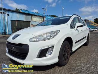 demontáž osobní automobily Peugeot 308 308 SW (4E/H), Combi 5-drs, 2007 / 2014 1.4 VTI 16V 2011/7